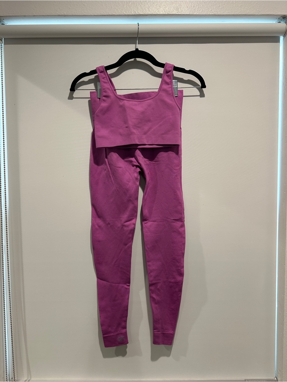 SET Active Magenta Seamless Legging & Crop Tank Set